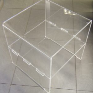 Tavolo in plexiglass da fumo